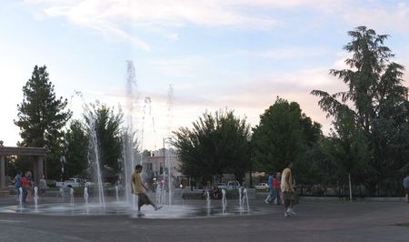 1590-cityplaza_fountaincrop-thumb-450x266-1589.jpg