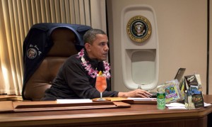 obama-airforceone-hawaii