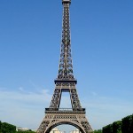Eiffel_Tower_01
