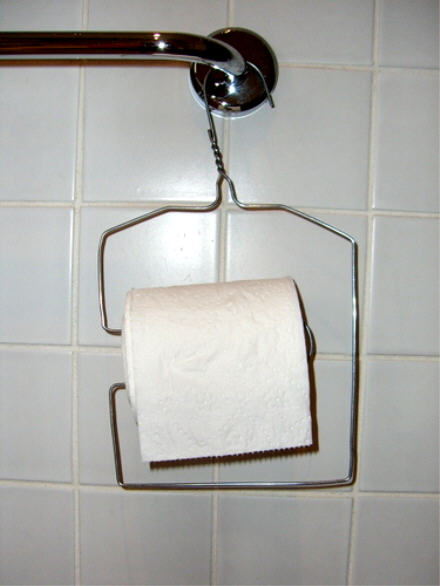 4389-TP-redneck_toilet_paper_holder_3.jpg