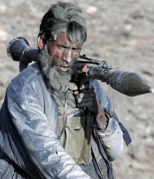 4851-Taliban-fighters-attending-funeral(2)-thumb-300x348-4850.jpg